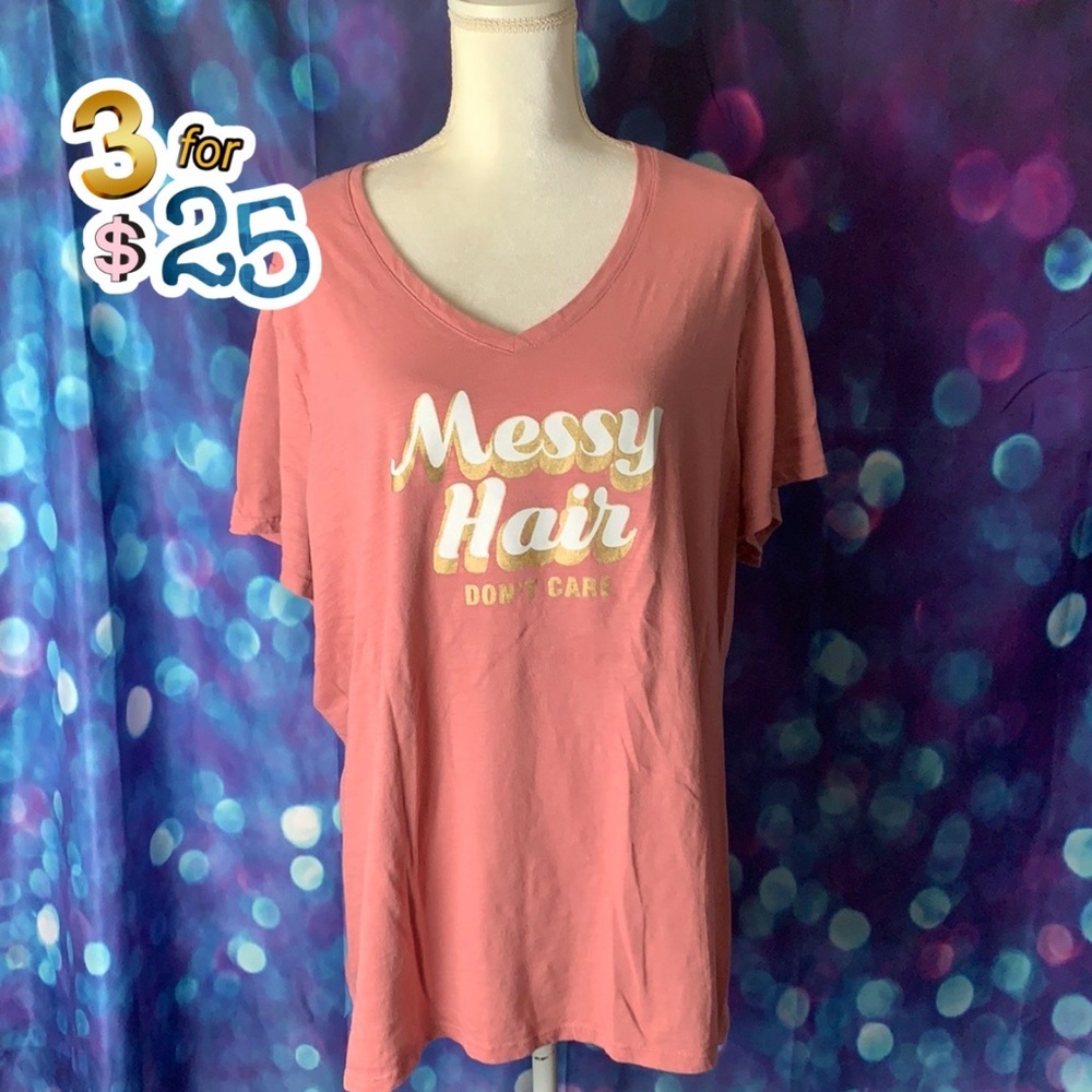 Lane Bryant V-neck tee. GUC.